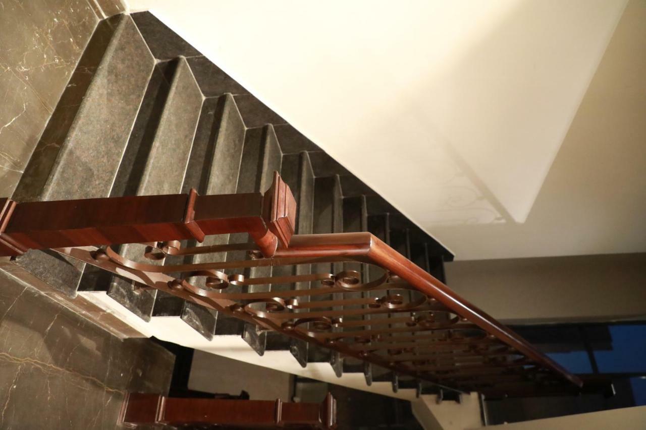 Hotel Golden Tower Near Heritage Street Amritsar Eksteriør billede